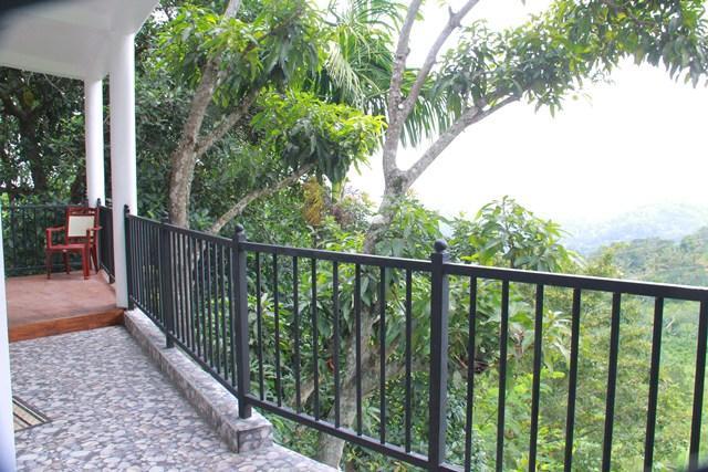 Heaven Gates Holiday Resort Ampitiya Εξωτερικό φωτογραφία